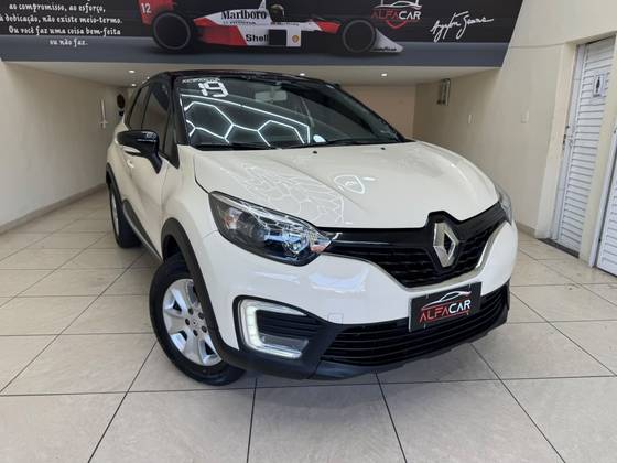 RENAULT CAPTUR 1.6 16V SCE FLEX LIFE X-TRONIC RENAULT CAPTUR 1.6 16V SCE FLEX LIFE X-TRONIC